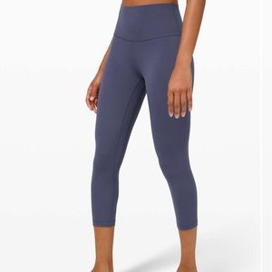 LULULEMON Align Crop 21” Cadet Blue Leggings, Size 2